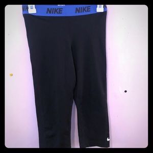 Nike cropped workout spandex